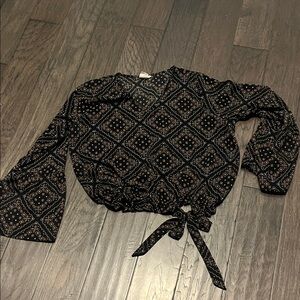 Grace Elements Black and Beige Patterned Blouse